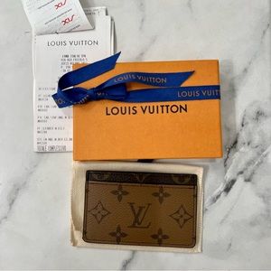 Louis Vuitton reverse monogram card holder